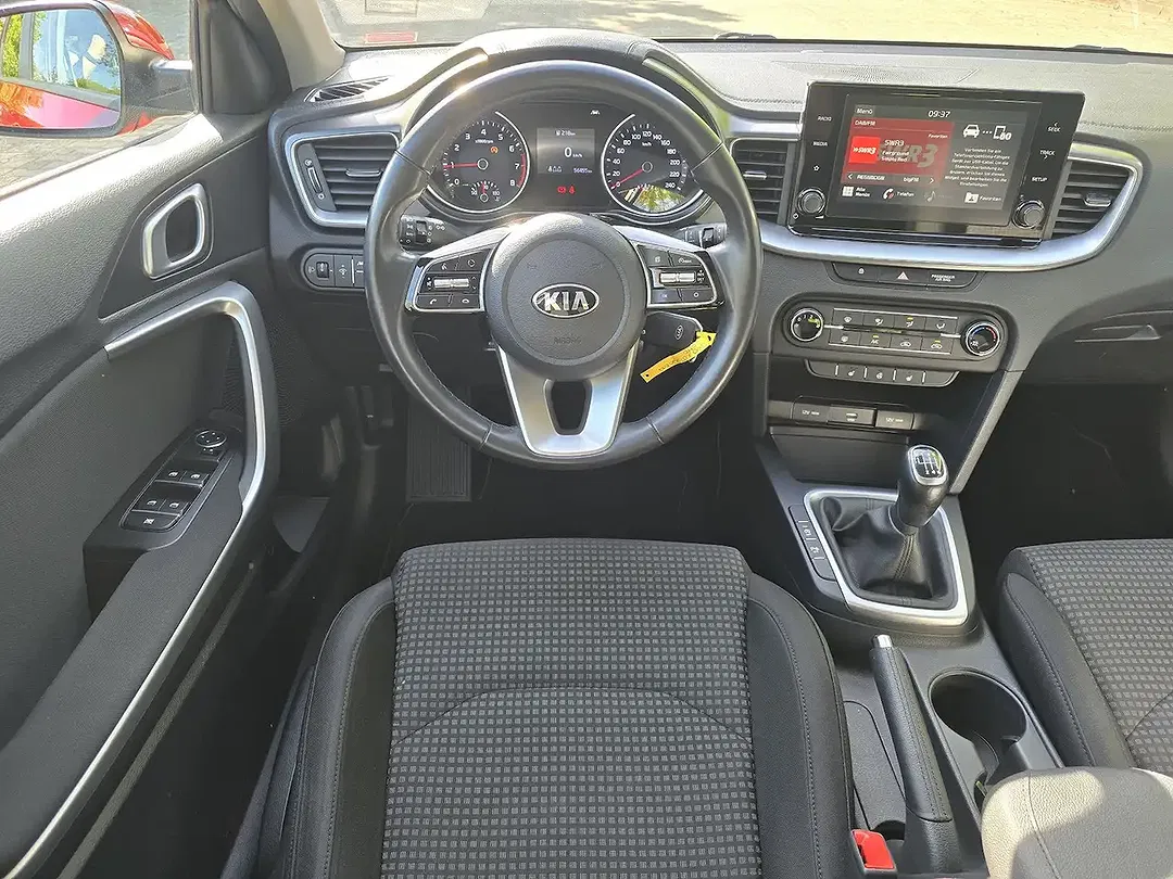 Kia Ceed / cee'd - Thumbnail 10
