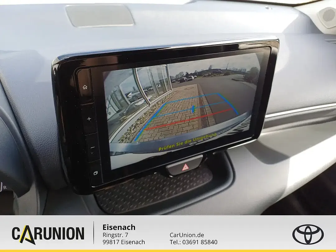 Toyota Yaris - Thumbnail 12