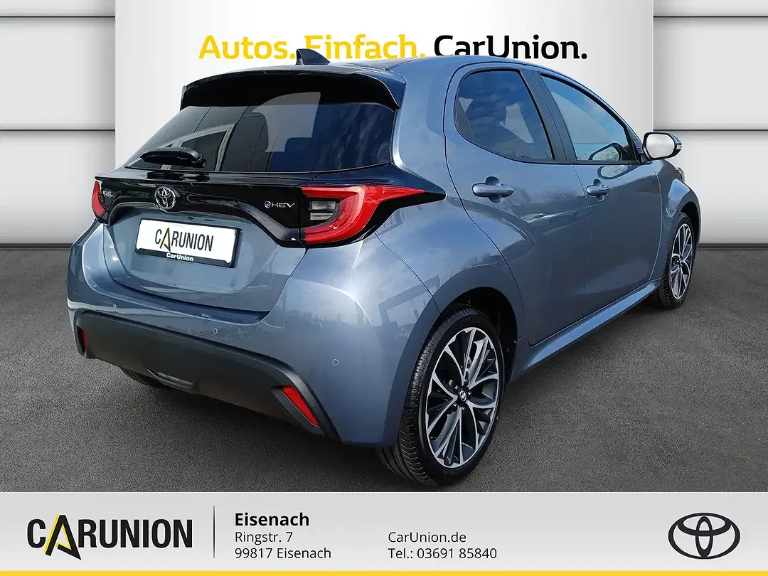 Toyota Yaris - Thumbnail 4