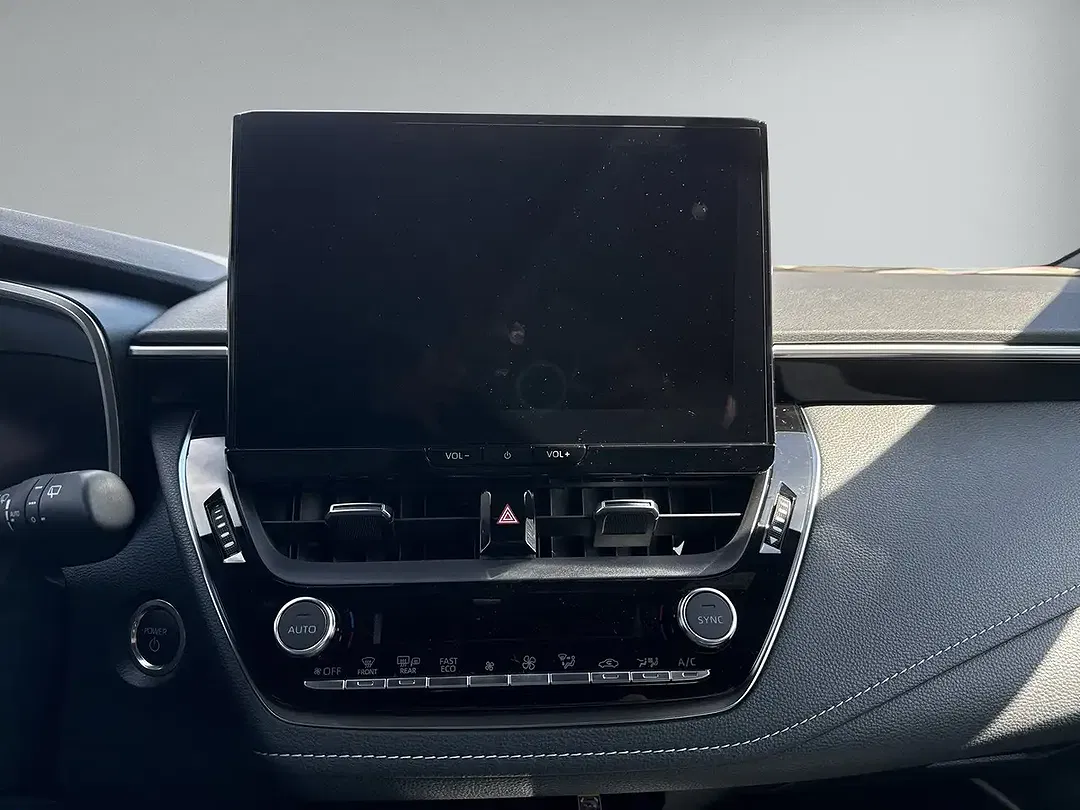 Toyota Corolla - Thumbnail 15