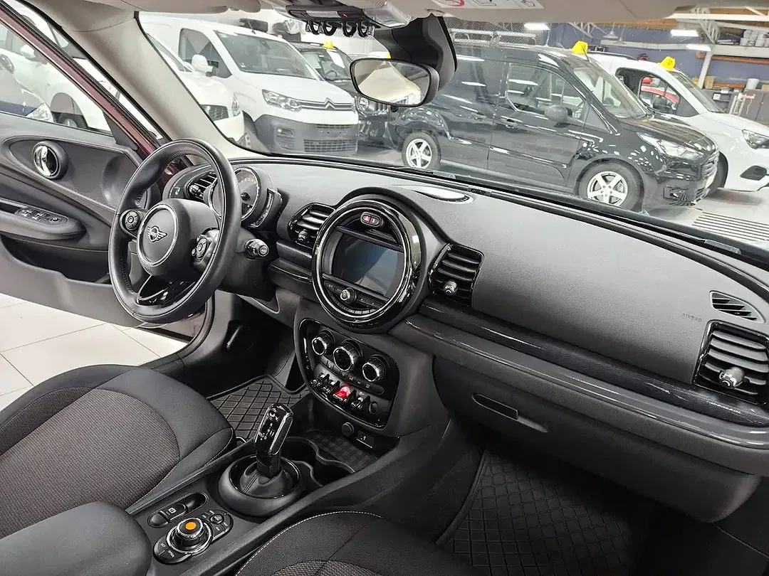 MINI Cooper Clubman - Thumbnail 12