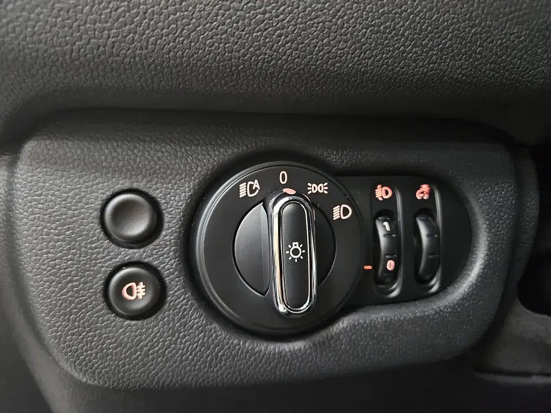 MINI Cooper Clubman - Thumbnail 15