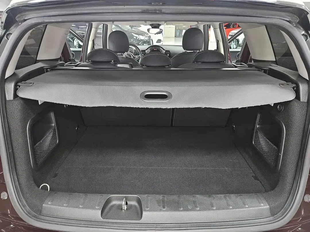 MINI Cooper Clubman - Thumbnail 9