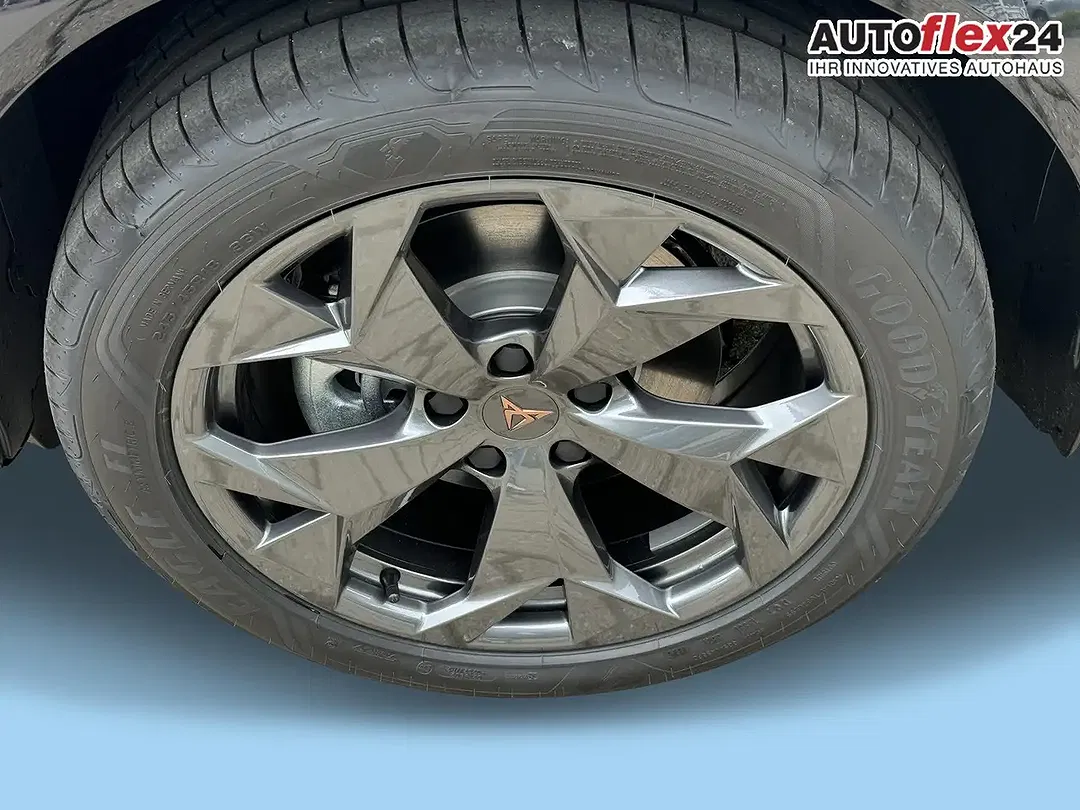 CUPRA Formentor - Thumbnail 8