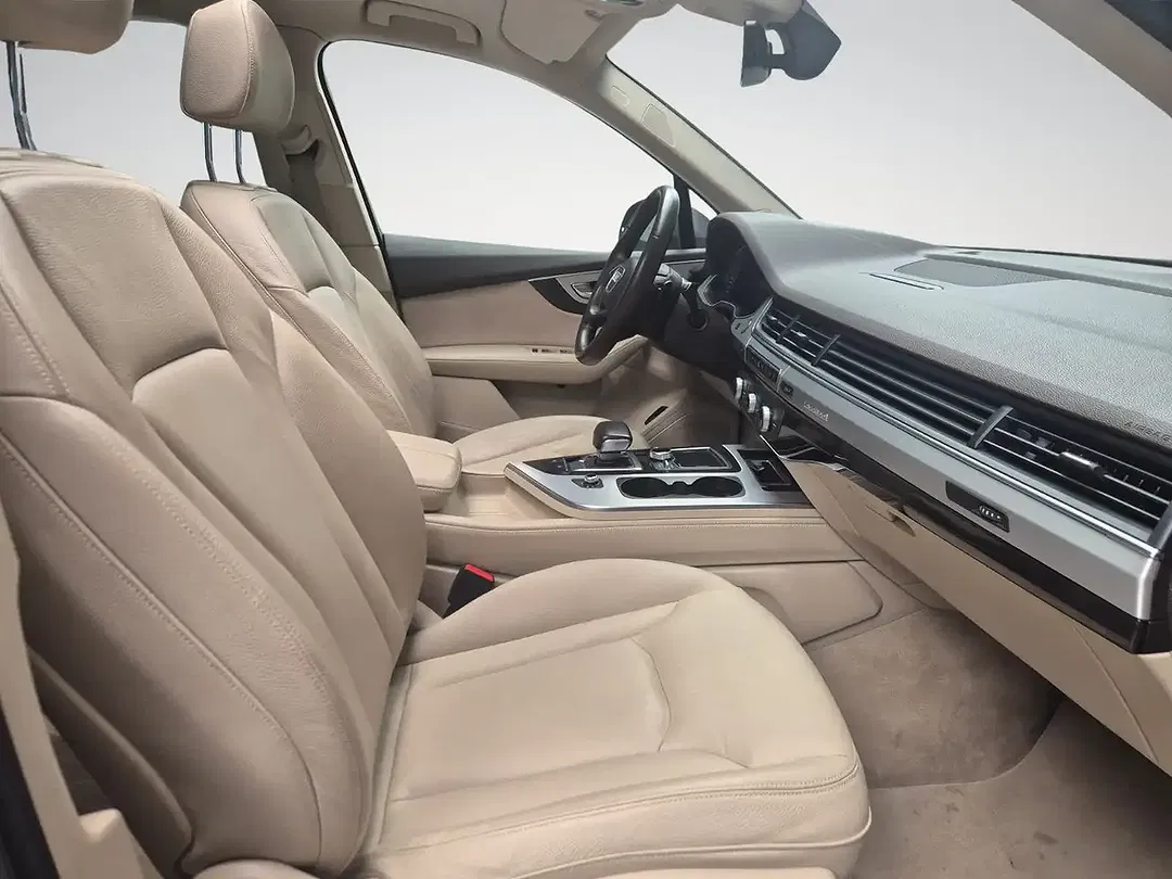 Audi Q7 - Thumbnail 14
