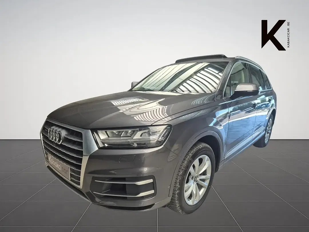 Audi Q7 - Thumbnail 3