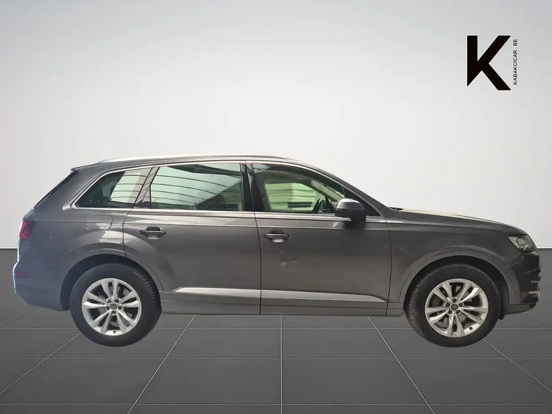 Audi Q7 - Thumbnail 8