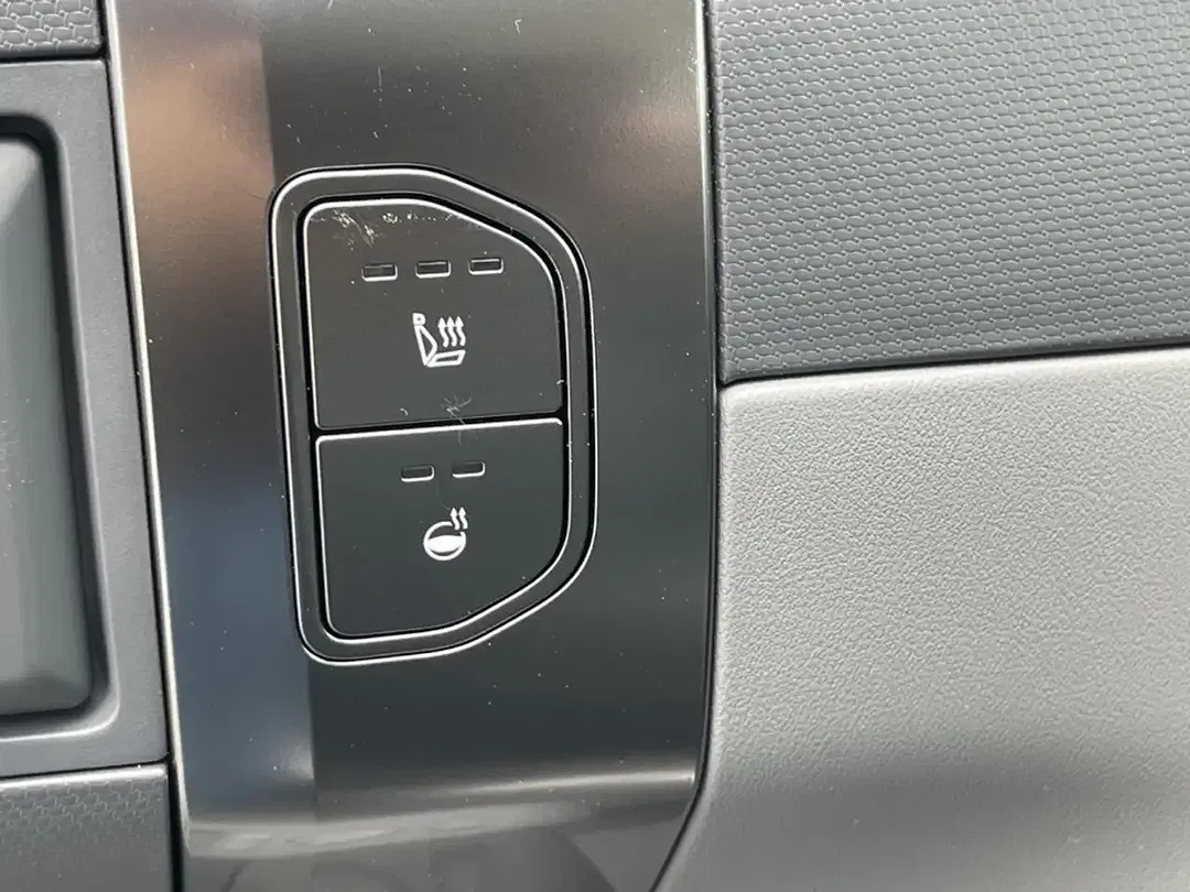 Kia EV3 - Thumbnail 20