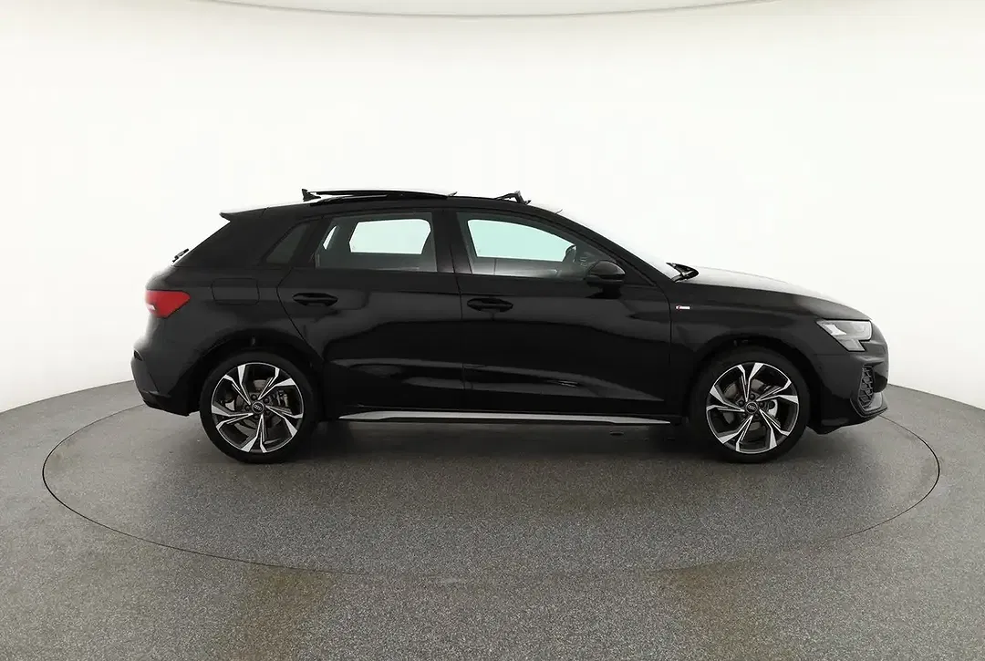 Audi A3 - Thumbnail 5