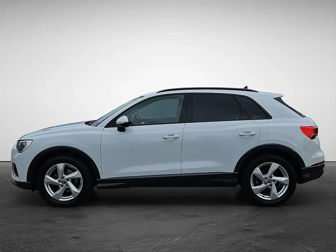 Audi Q3 - Thumbnail 3