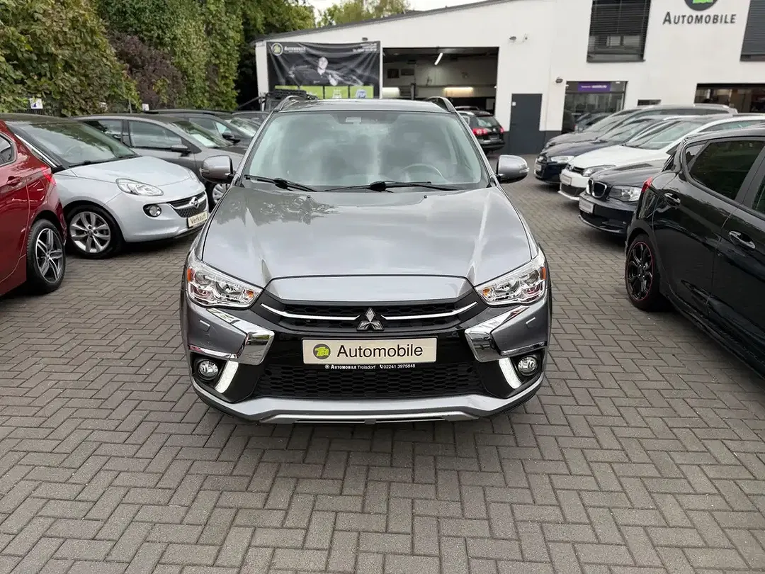 Mitsubishi ASX - Thumbnail 2