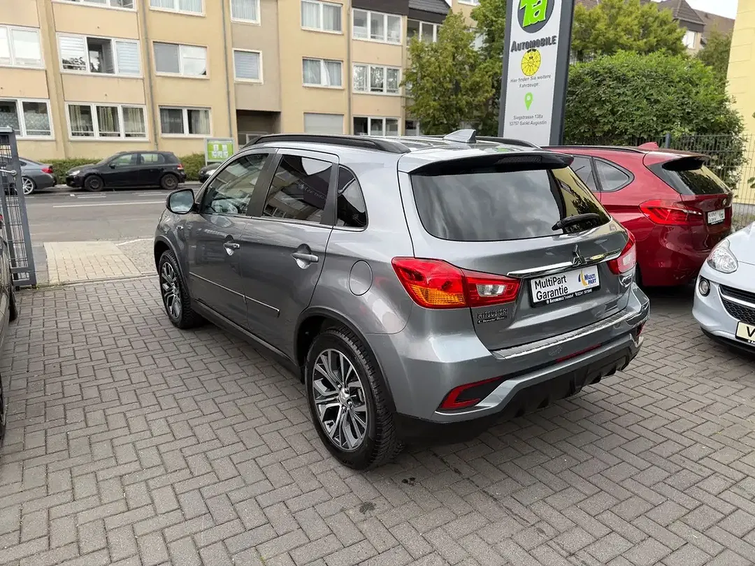 Mitsubishi ASX - Thumbnail 4
