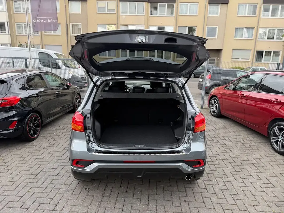 Mitsubishi ASX - Thumbnail 6
