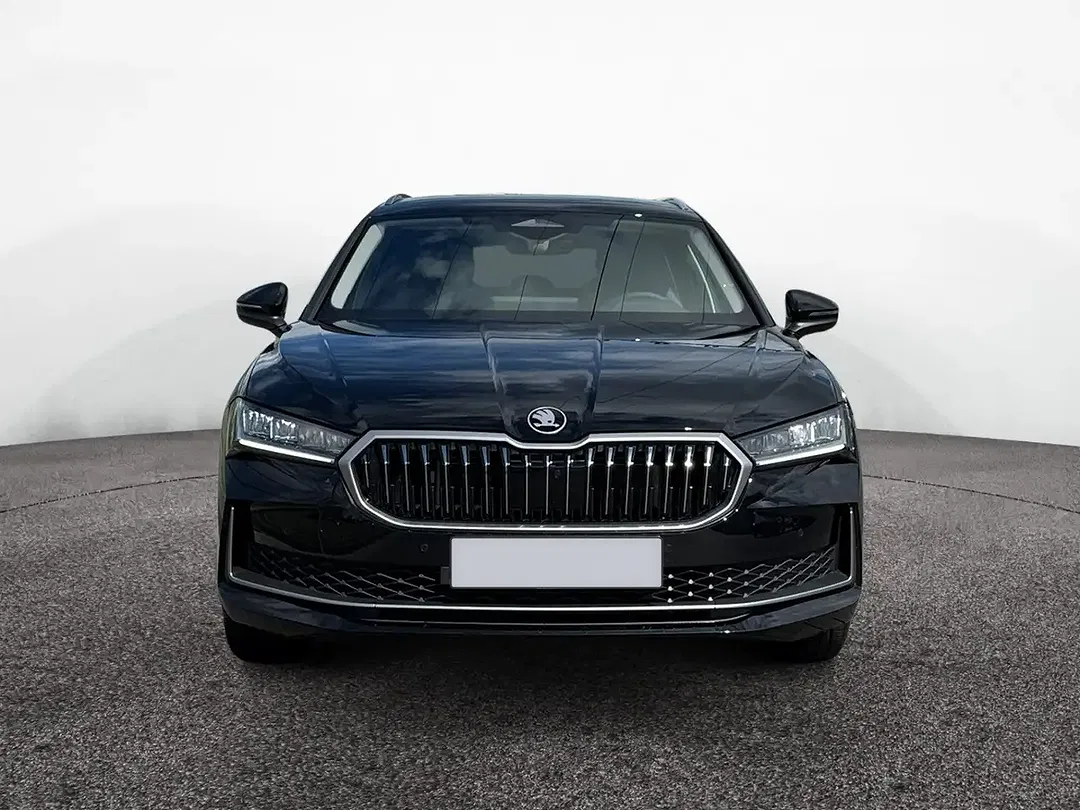 Skoda Superb - Thumbnail 2