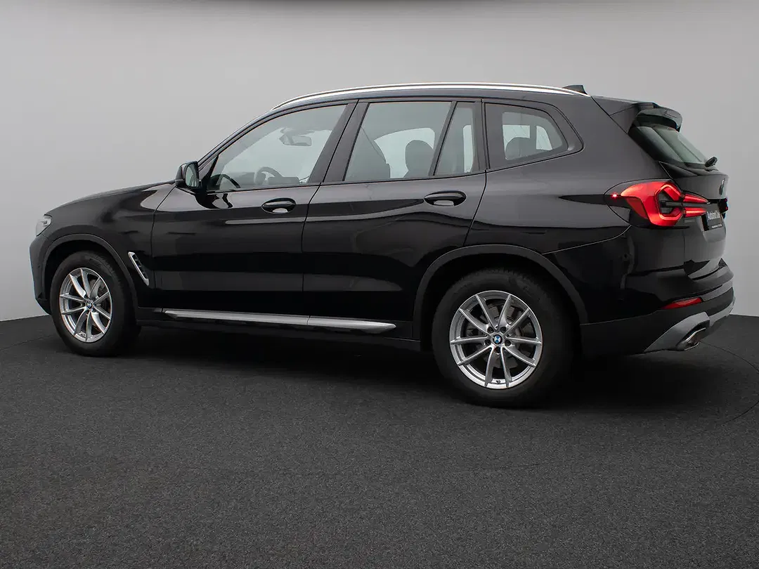 BMW X3 - Thumbnail 9
