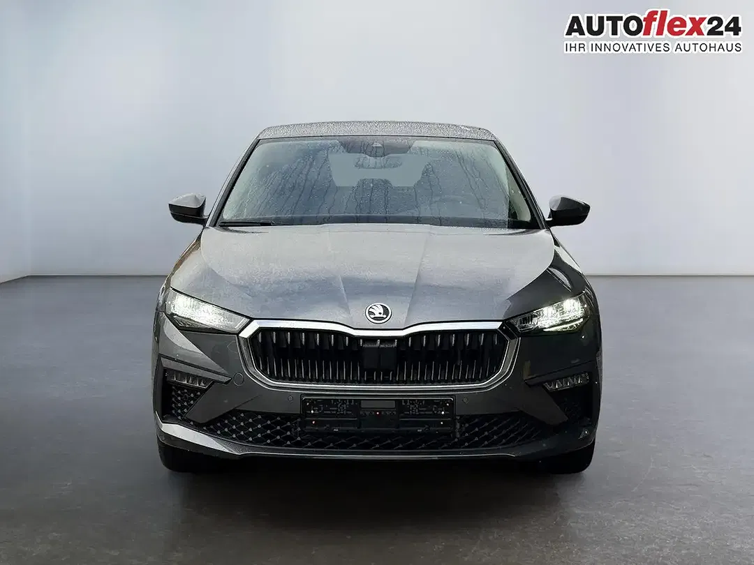 Skoda Scala - Thumbnail 3