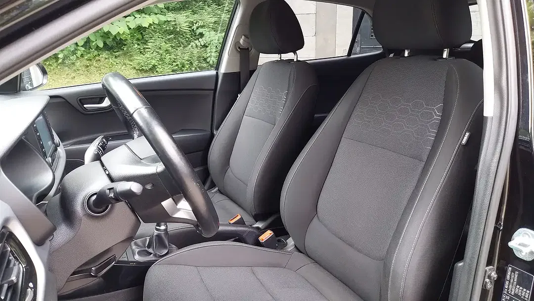Kia Rio - Thumbnail 12