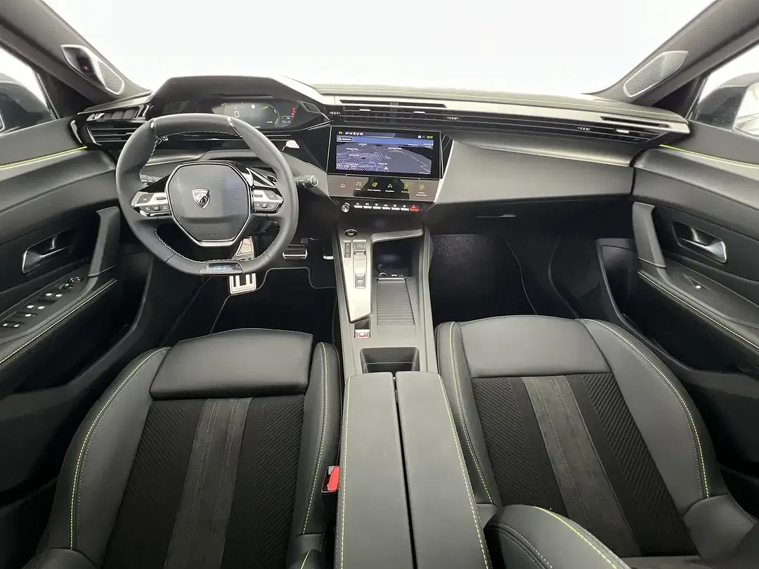 Peugeot 308 - Thumbnail 6