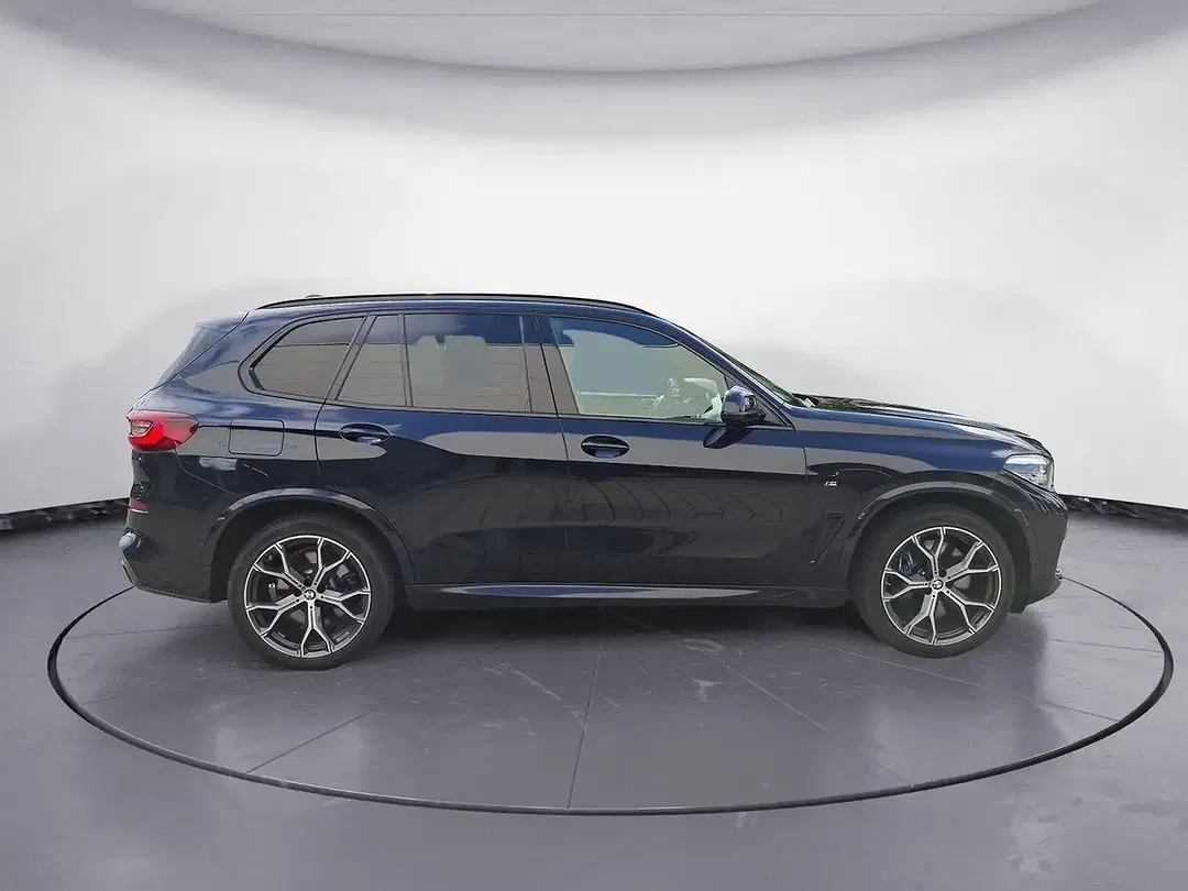 BMW X5 - Thumbnail 5