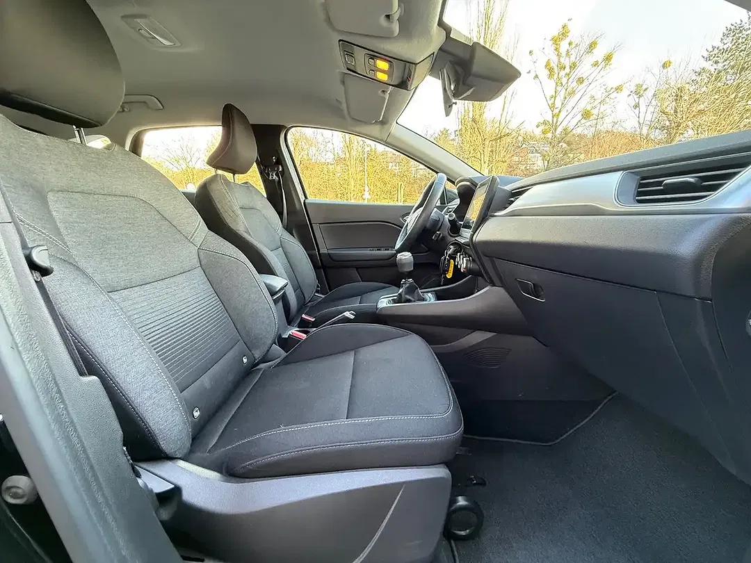 Renault Captur - Thumbnail 11