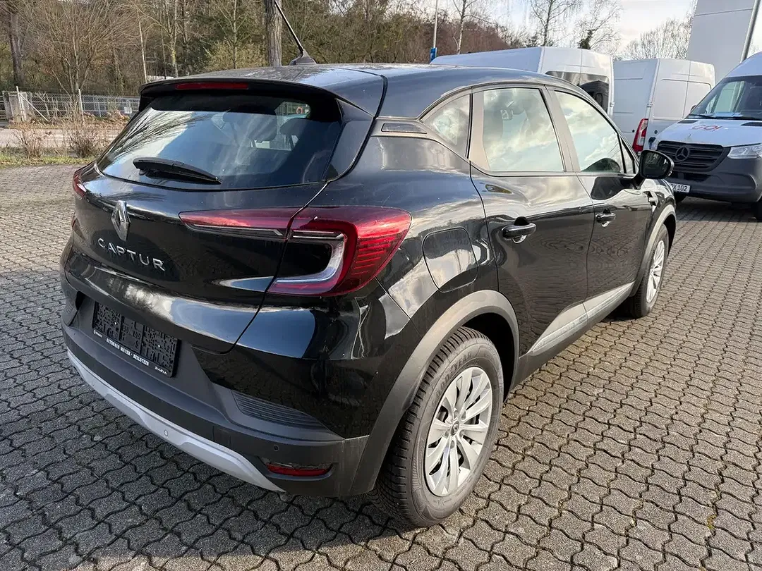 Renault Captur - Thumbnail 6