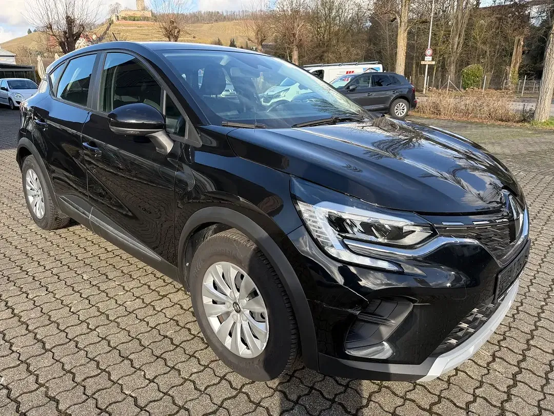 Renault Captur - Thumbnail 8