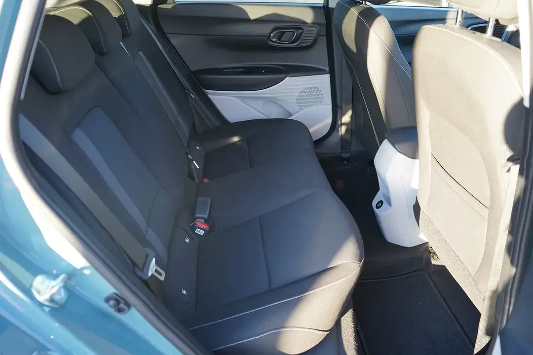 Hyundai i20 - Thumbnail 10