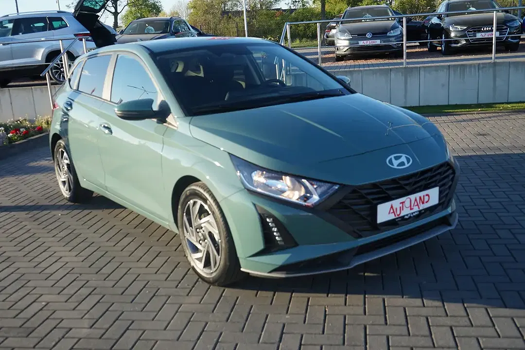 Hyundai i20 - Thumbnail 3