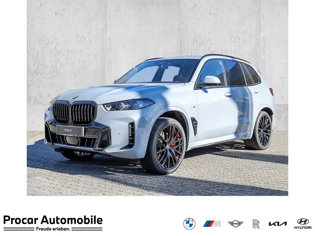 BMW X5 - Thumbnail 1