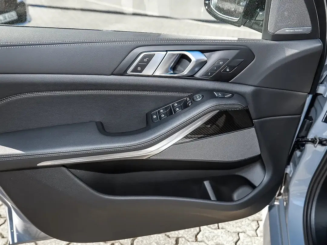 BMW X5 - Thumbnail 14