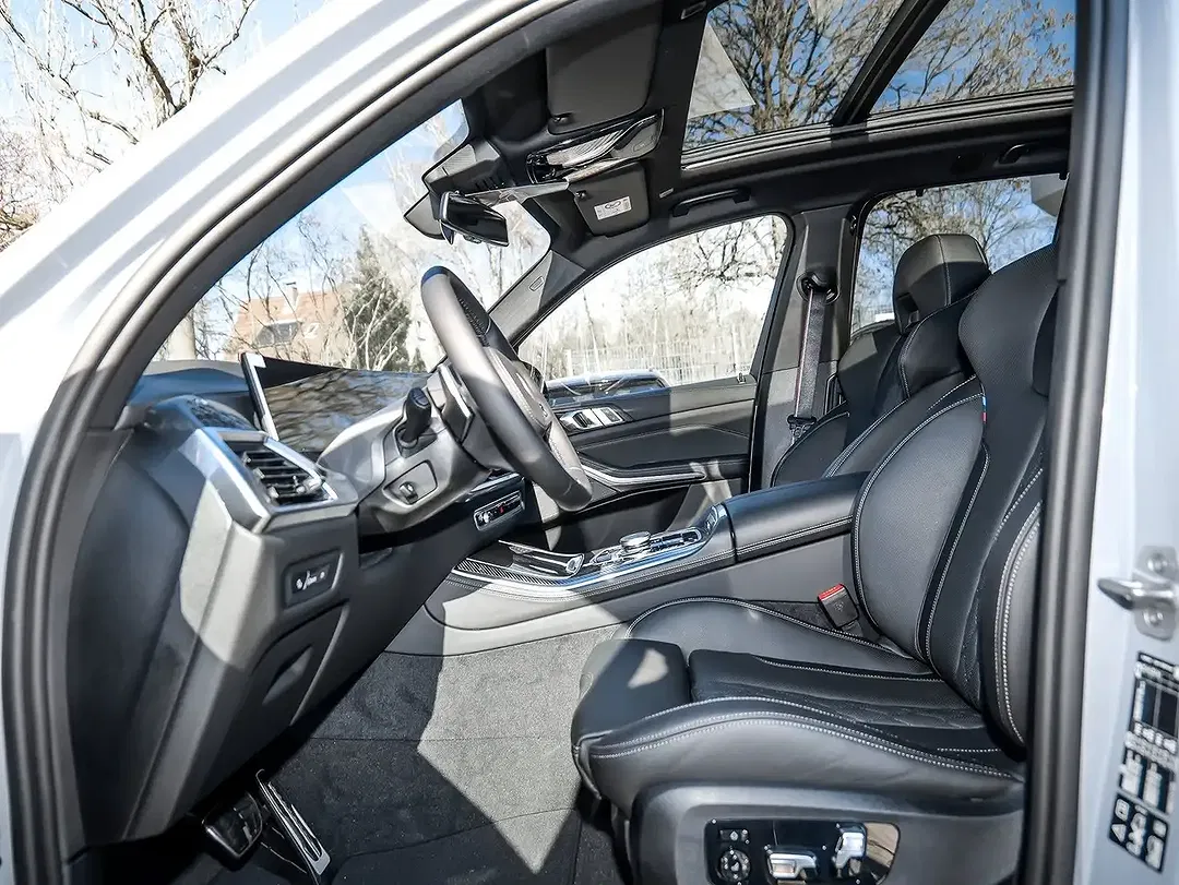 BMW X5 - Thumbnail 7