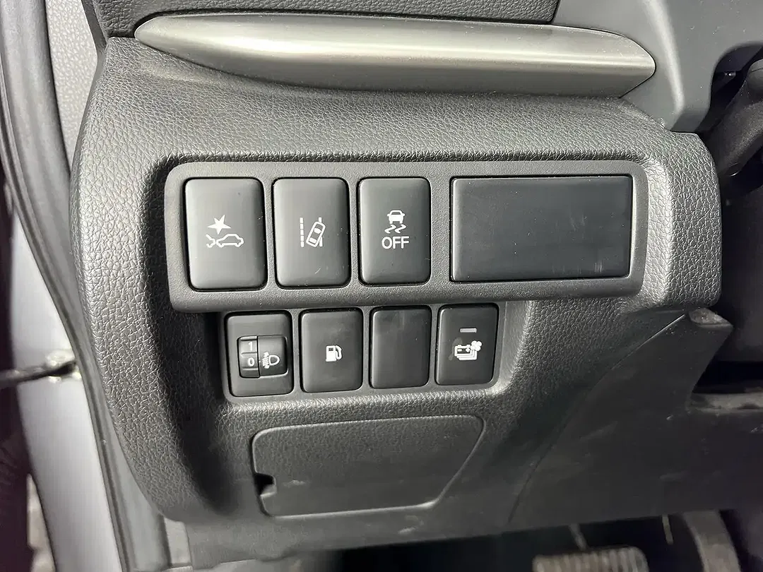 Mitsubishi Eclipse Cross - Thumbnail 18