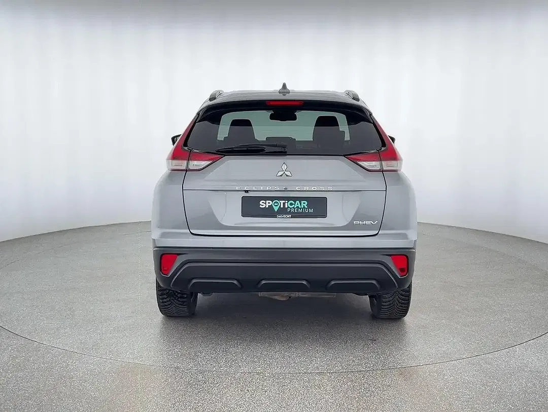 Mitsubishi Eclipse Cross - Thumbnail 4