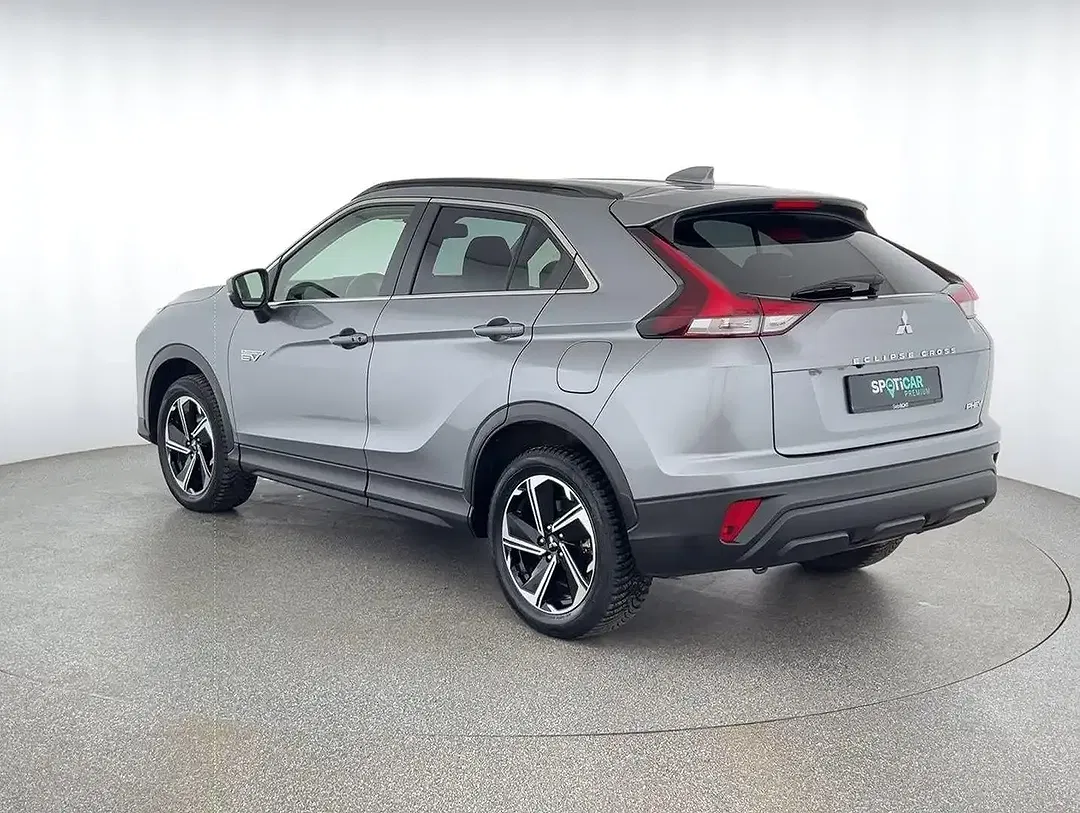 Mitsubishi Eclipse Cross - Thumbnail 5
