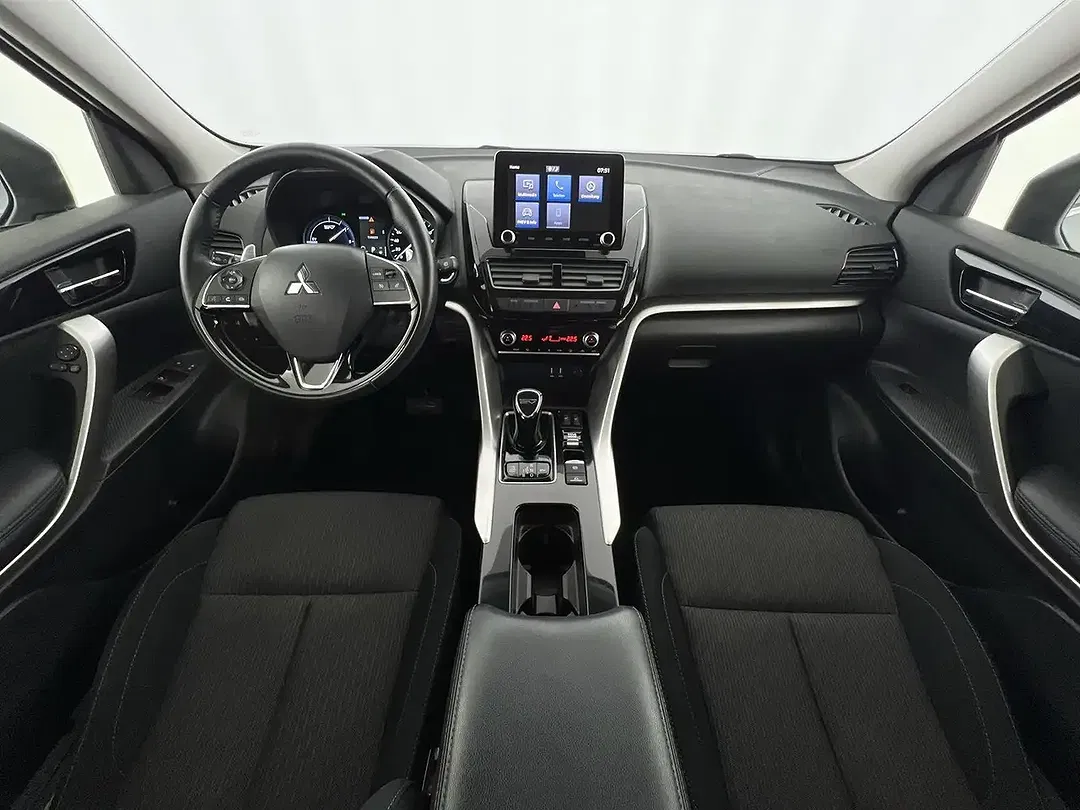 Mitsubishi Eclipse Cross - Thumbnail 6