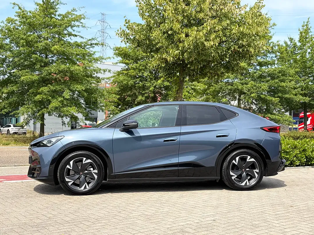 CUPRA Tavascan - Thumbnail 8