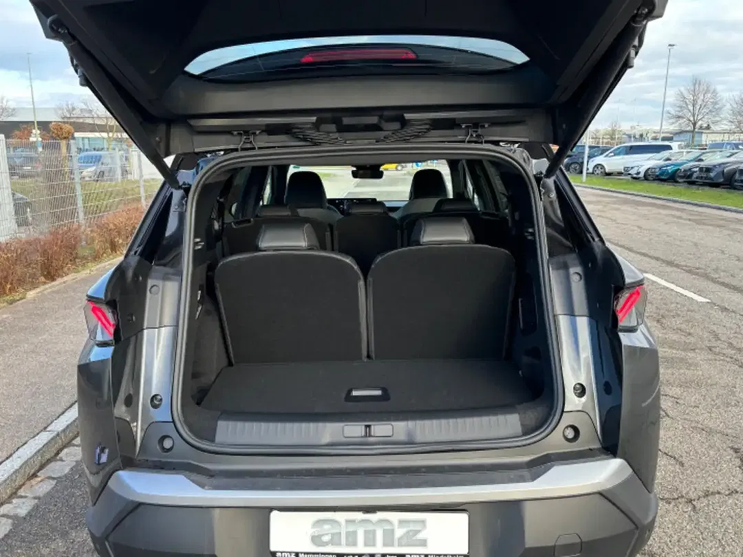 Peugeot 5008 - Thumbnail 8