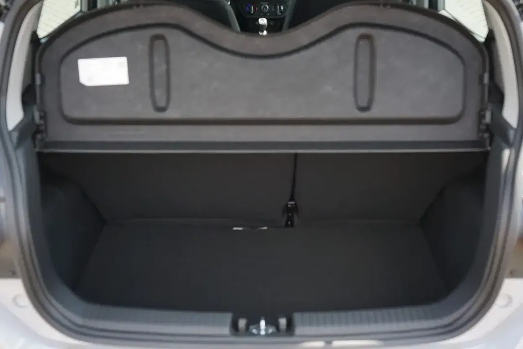 Hyundai i10 - Thumbnail 9