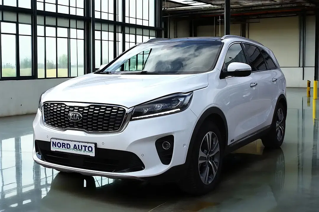 Kia Sorento - Thumbnail 10