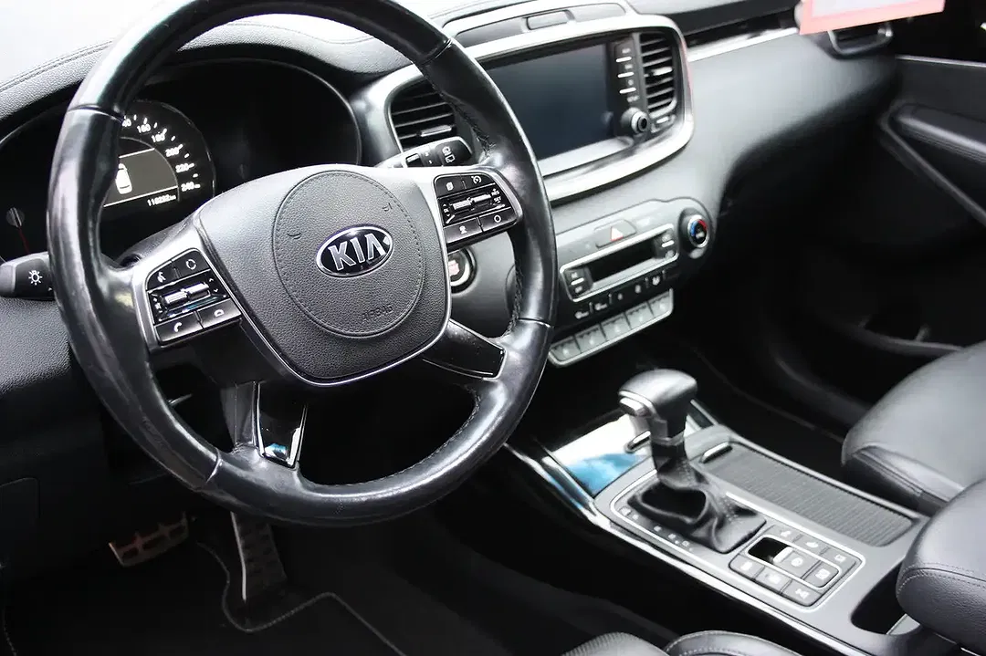 Kia Sorento - Thumbnail 13