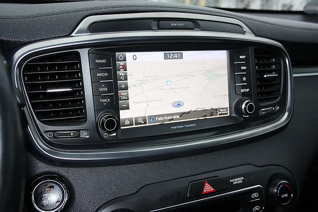 Kia Sorento - Thumbnail 14