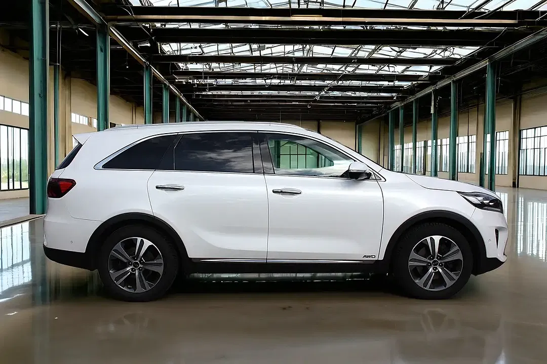 Kia Sorento - Thumbnail 6