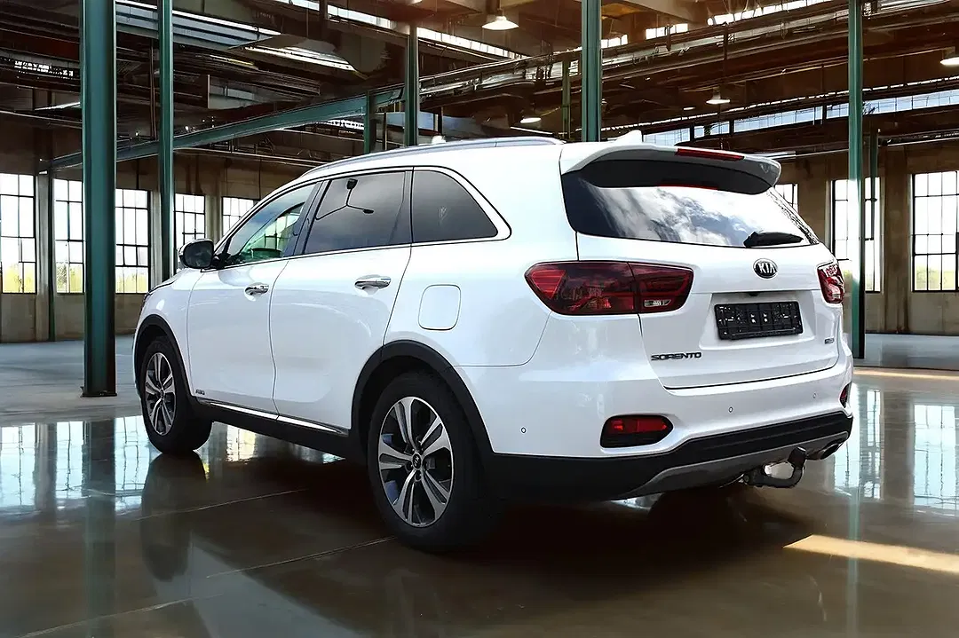 Kia Sorento - Thumbnail 7