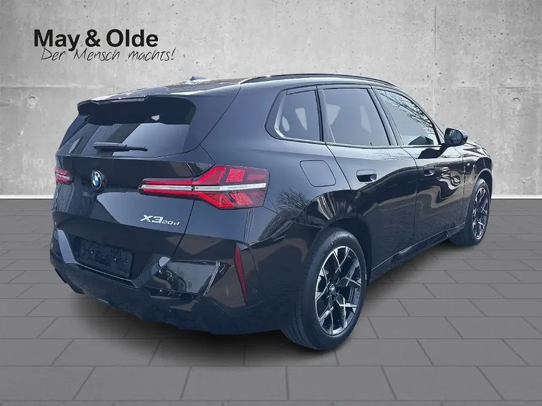 BMW X3 - Thumbnail 3