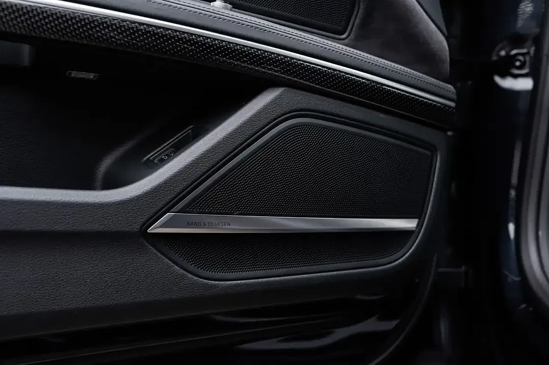 Audi S8 - Thumbnail 12