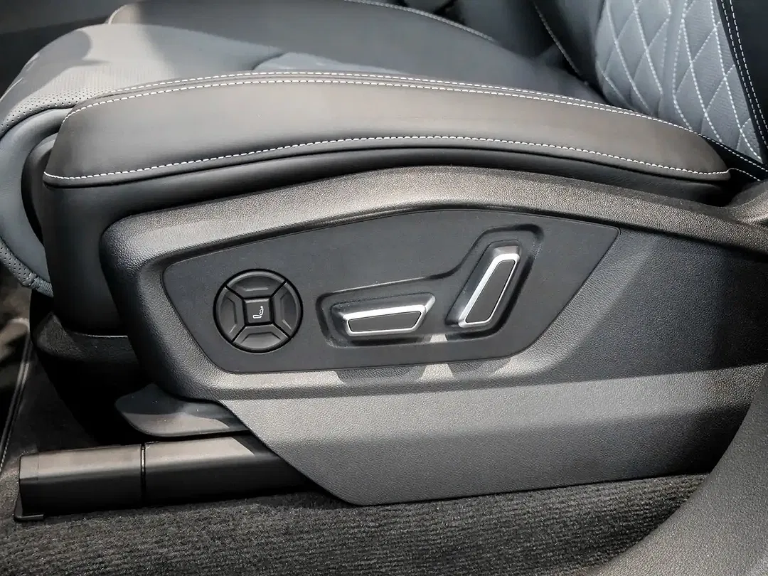 Audi Q7 - Thumbnail 14
