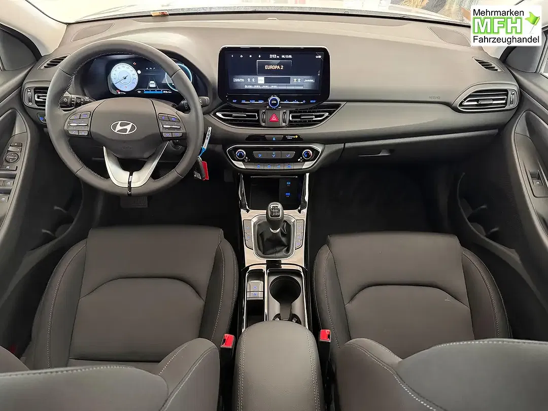 Hyundai i30 - Thumbnail 10