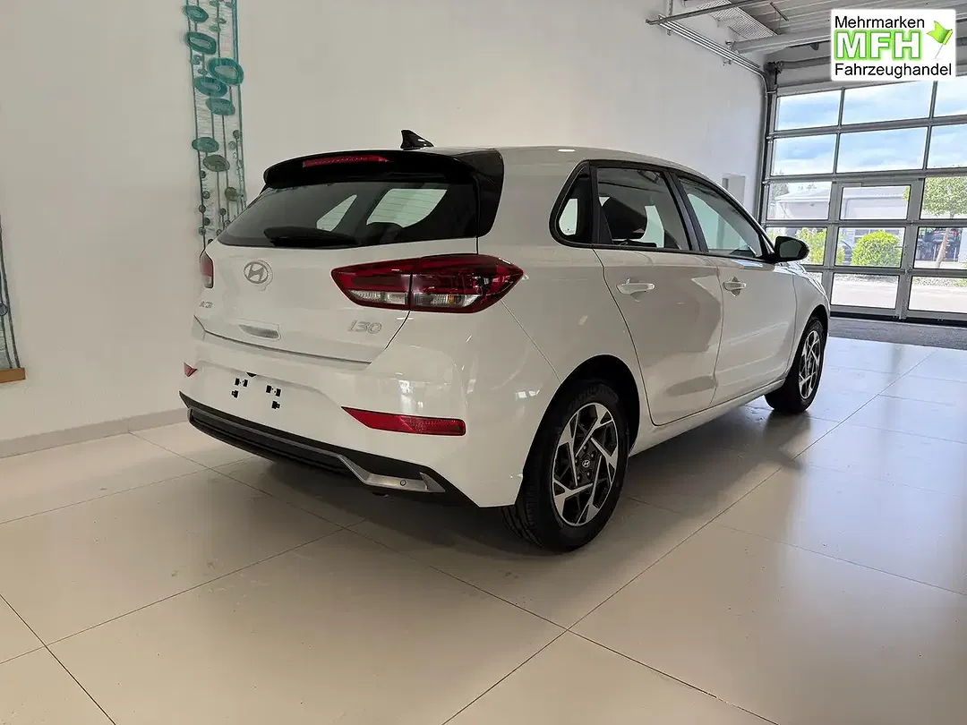 Hyundai i30 - Thumbnail 5