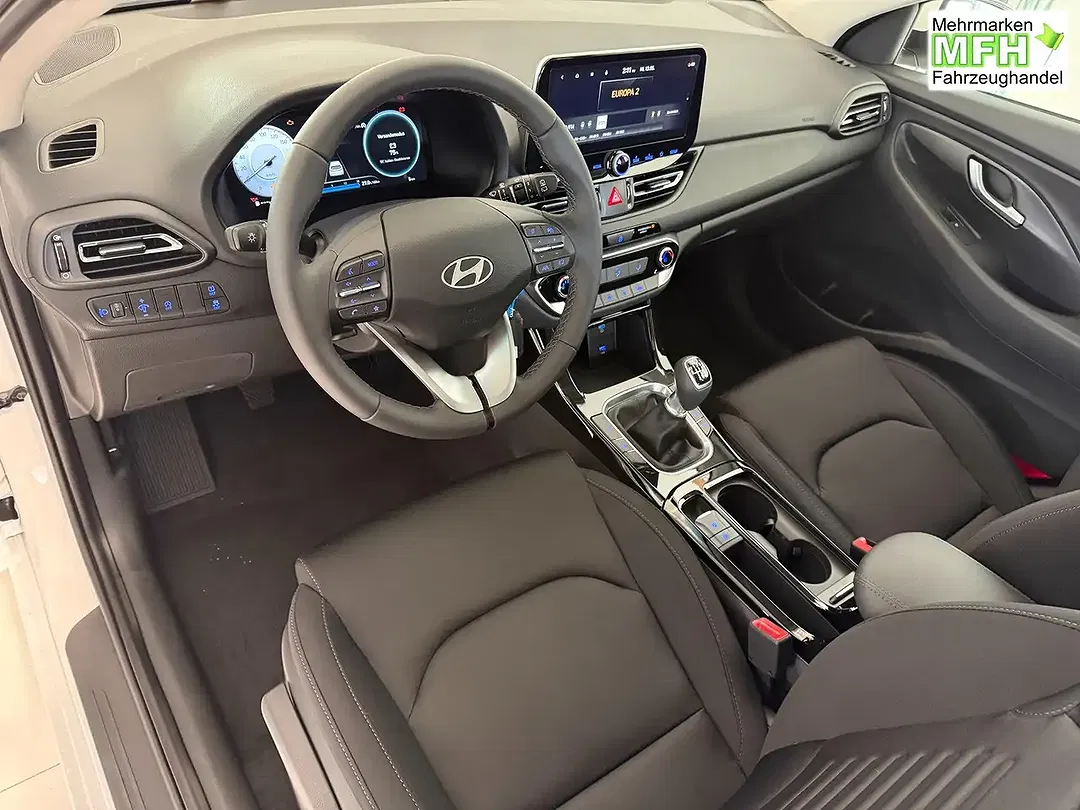 Hyundai i30 - Thumbnail 8