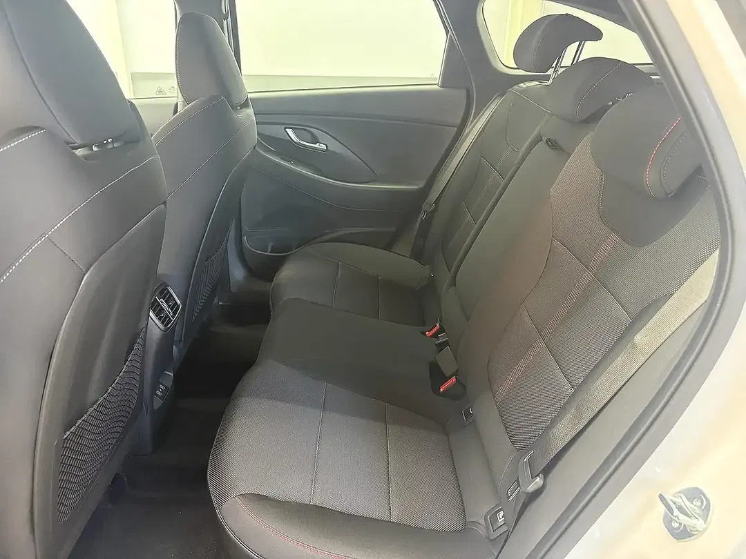 Hyundai i30 - Thumbnail 12
